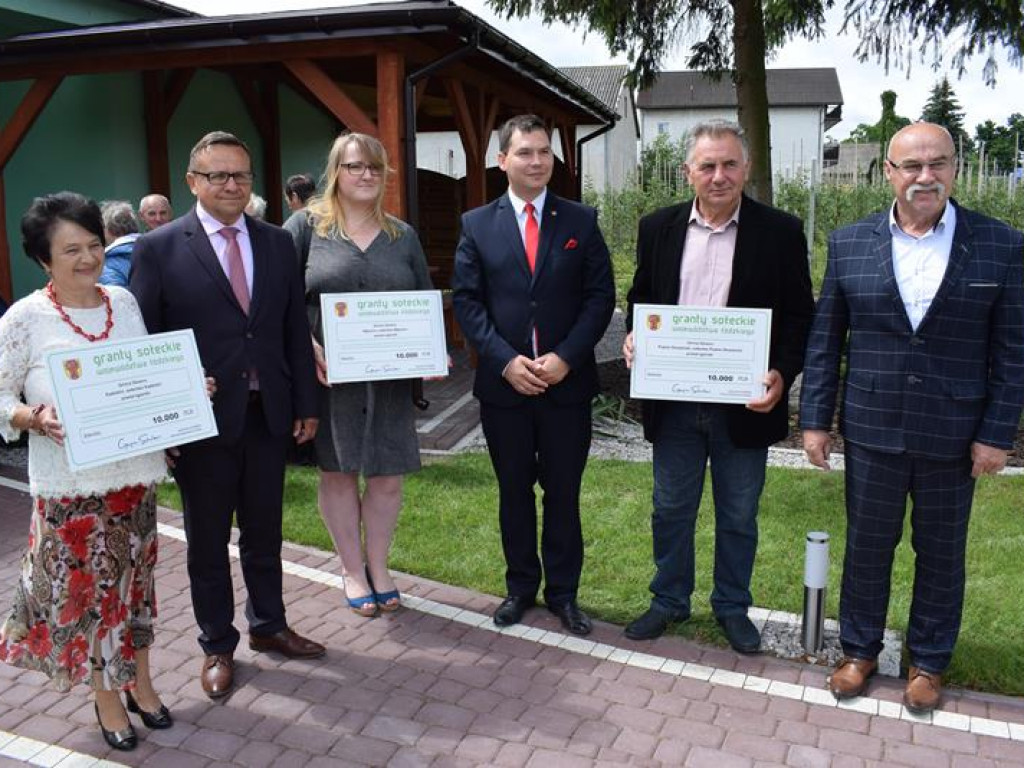 Marszałek w Kadzielinie. Dla kogo granty?