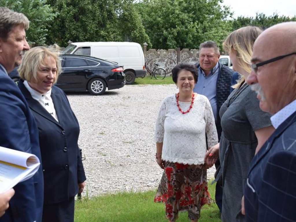 Marszałek w Kadzielinie. Dla kogo granty?