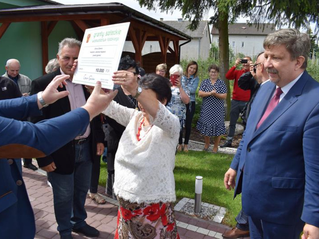 Marszałek w Kadzielinie. Dla kogo granty?