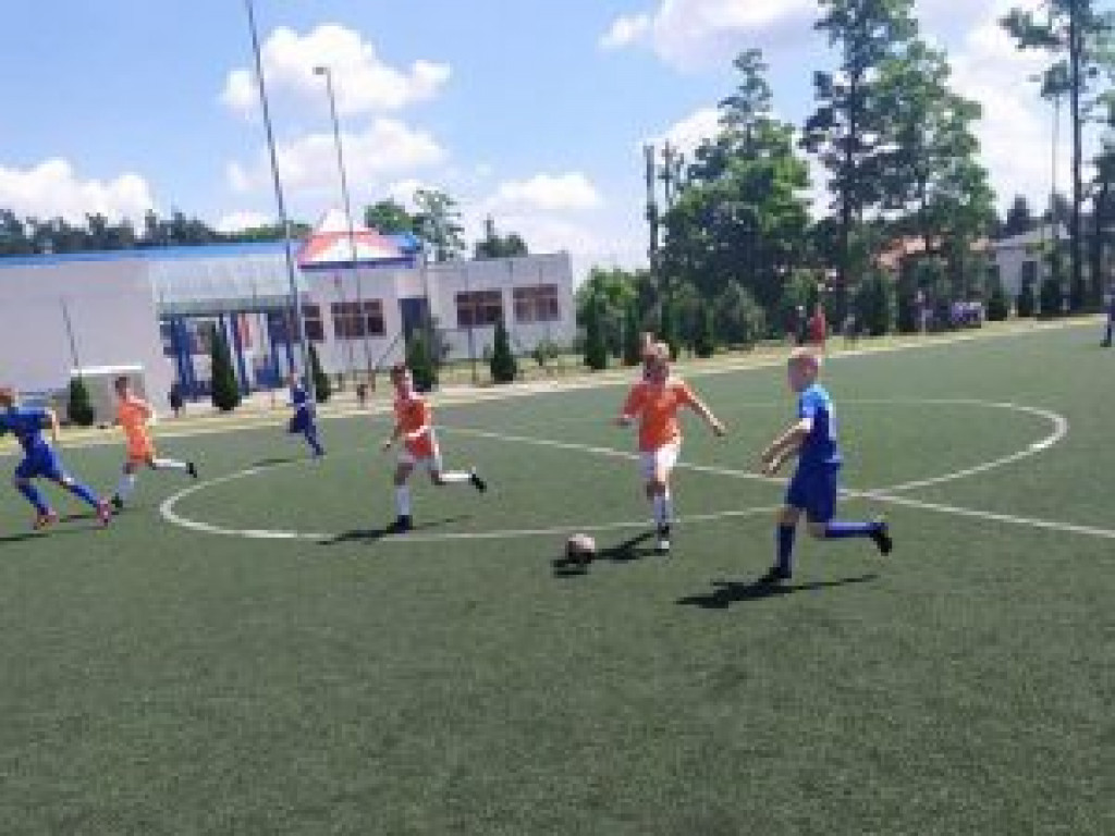 Pożyteczny sparing Soccer Kids-2010 Łowicz