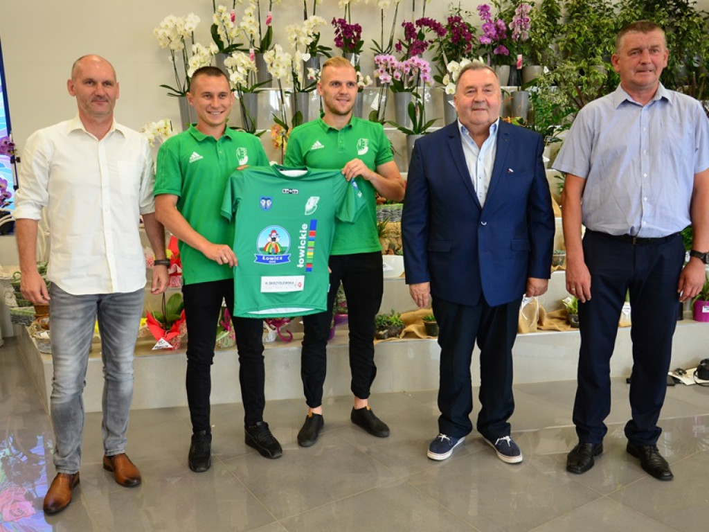 Pelikan ma nowego sponsora. Będziecie zaskoczeni
