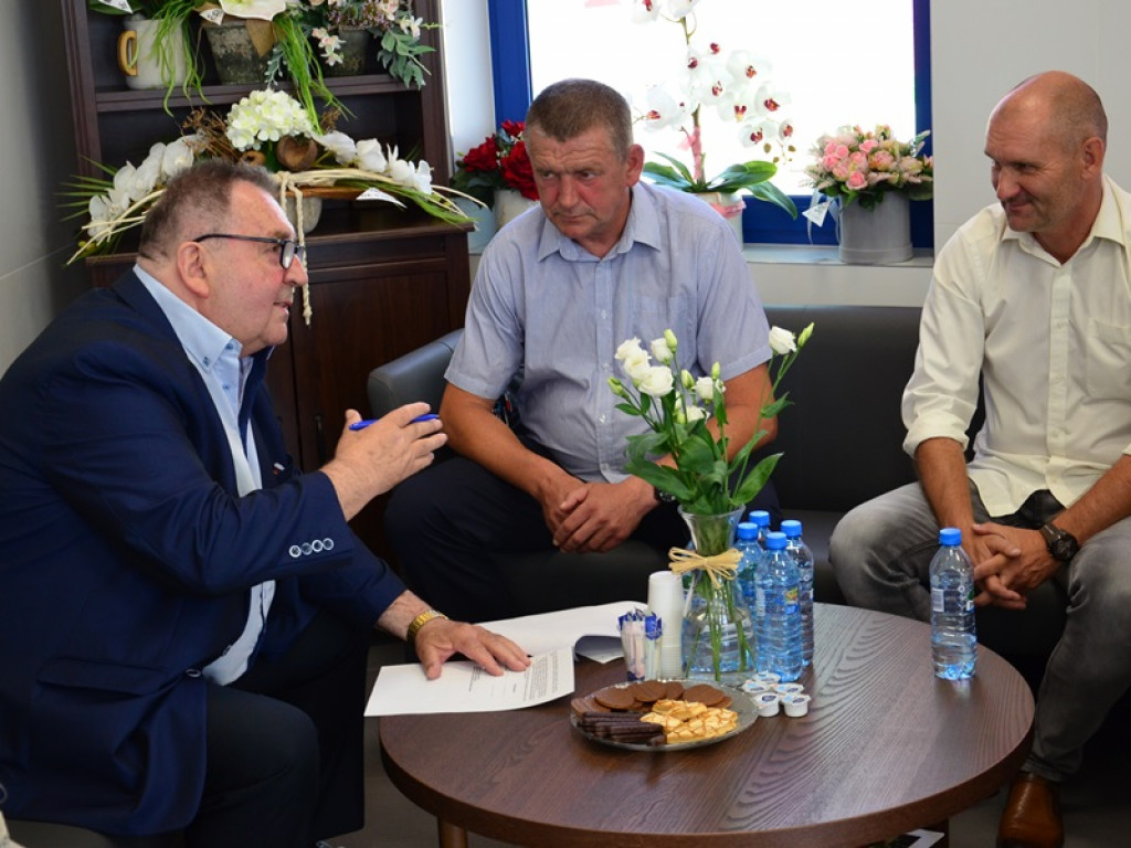Pelikan ma nowego sponsora. Będziecie zaskoczeni