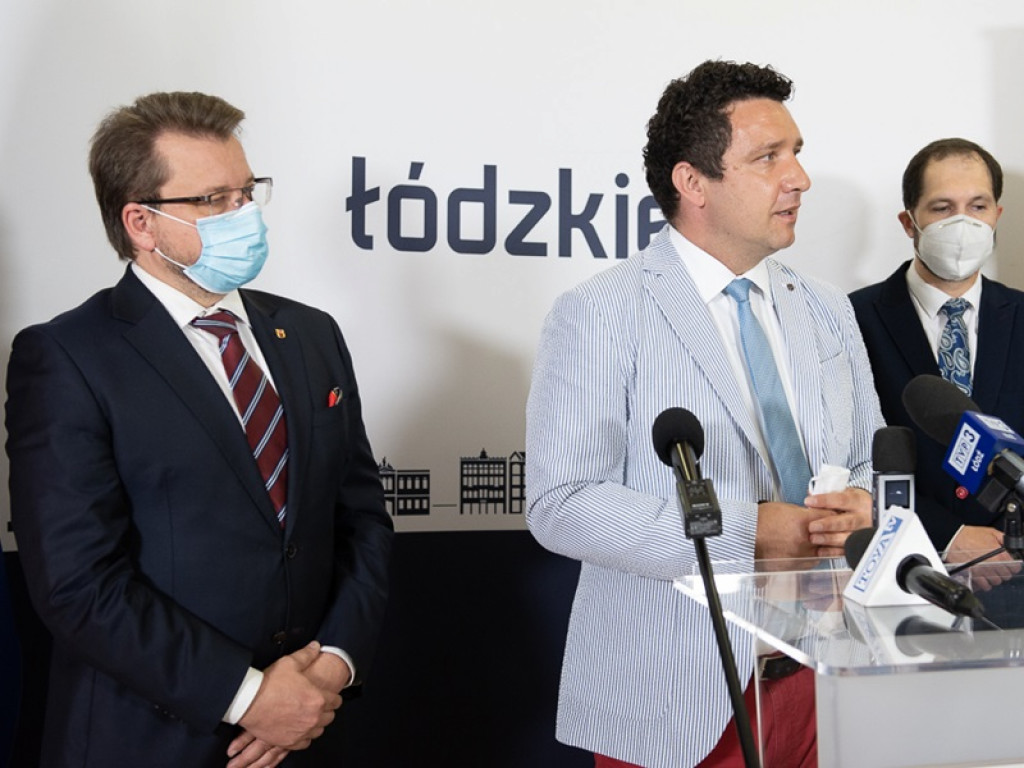 Dodatki dla medyków walczących z pandemią