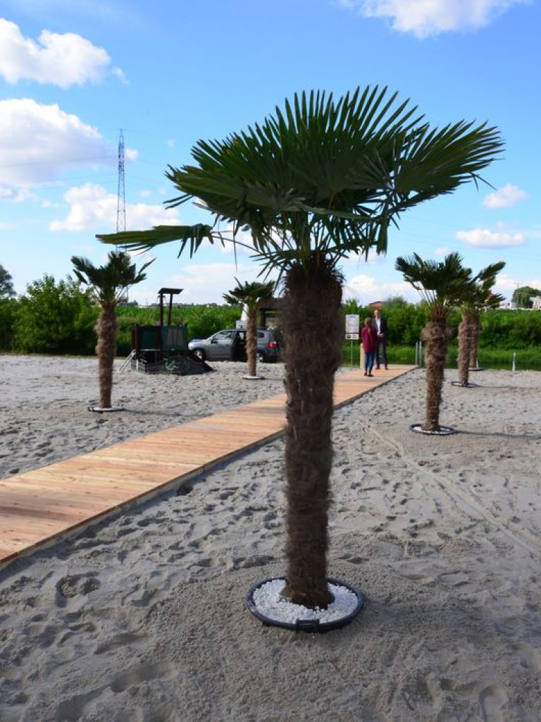 Odświeżona plaża czeka na otwarcie