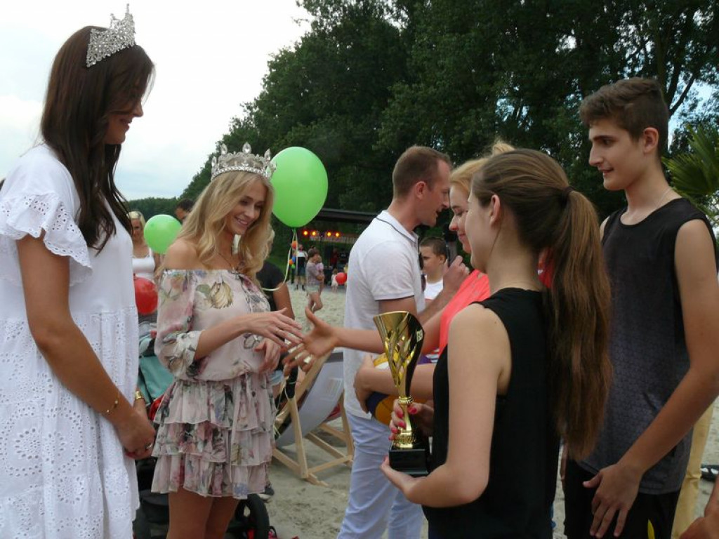 Plaża nad Bzurą otwarta