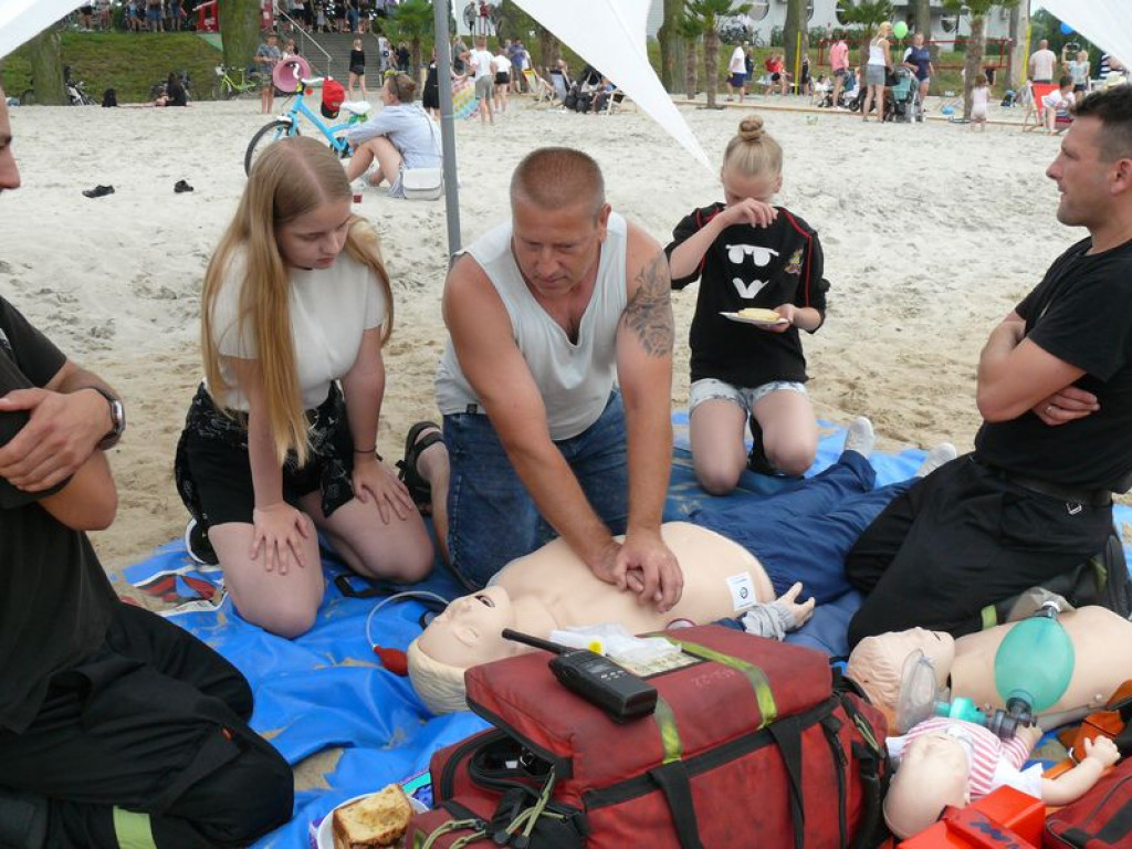 Plaża nad Bzurą otwarta