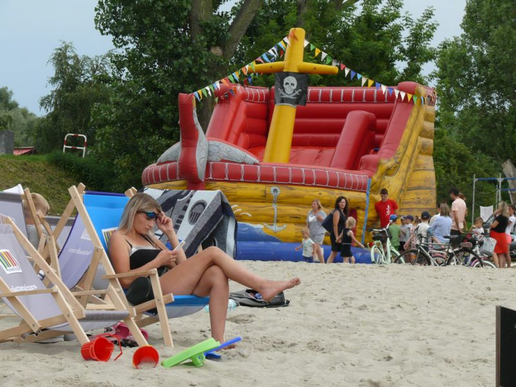 Plaża nad Bzurą otwarta