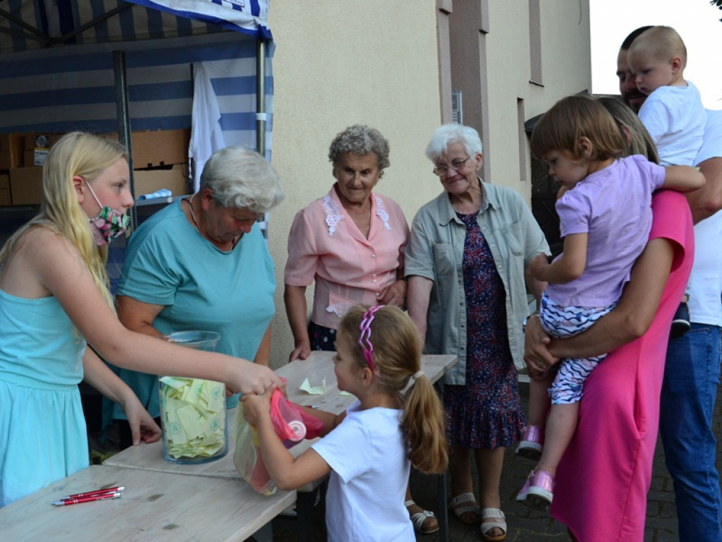 Odpust parafialny ze święceniem pojazdów w Głownie