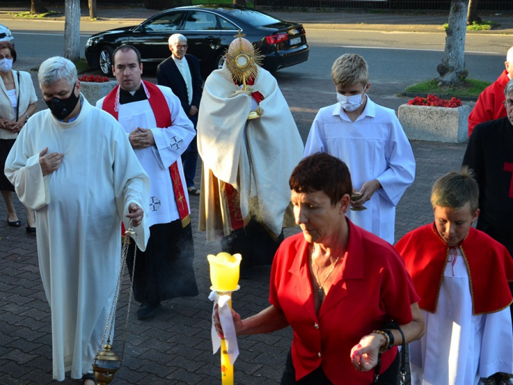 Odpust parafialny ze święceniem pojazdów w Głownie