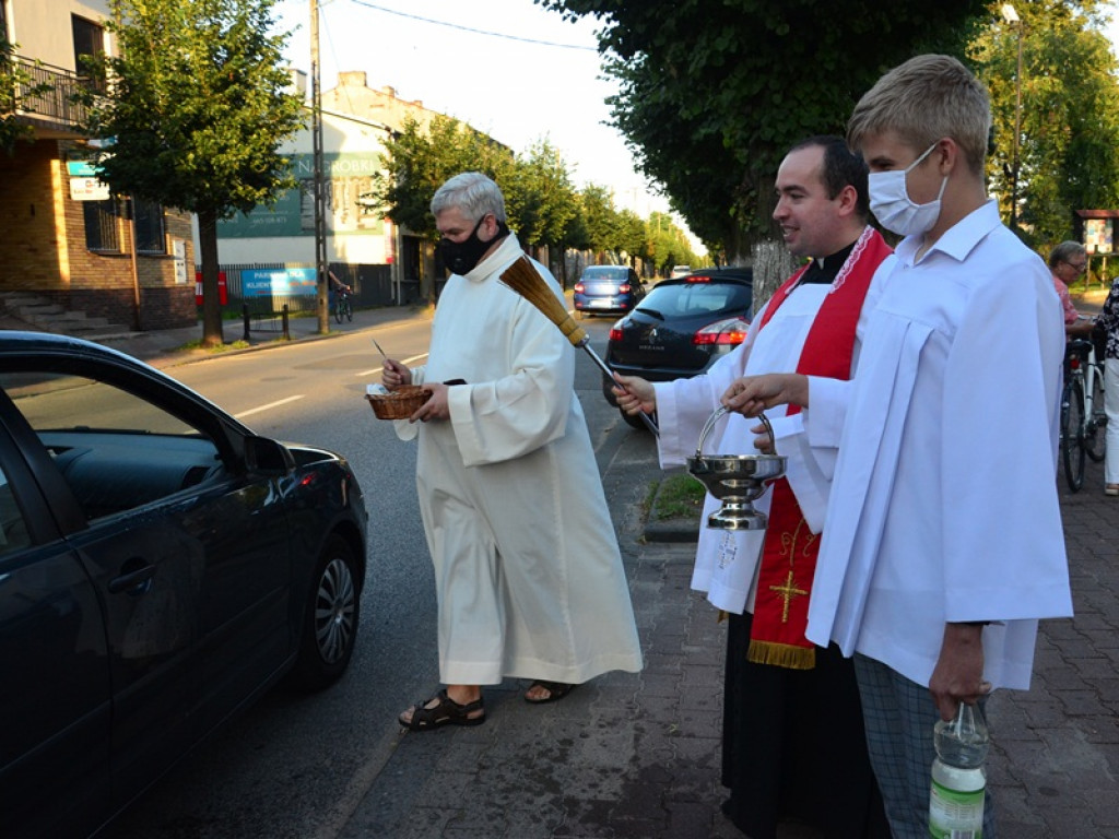 Odpust parafialny ze święceniem pojazdów w Głownie