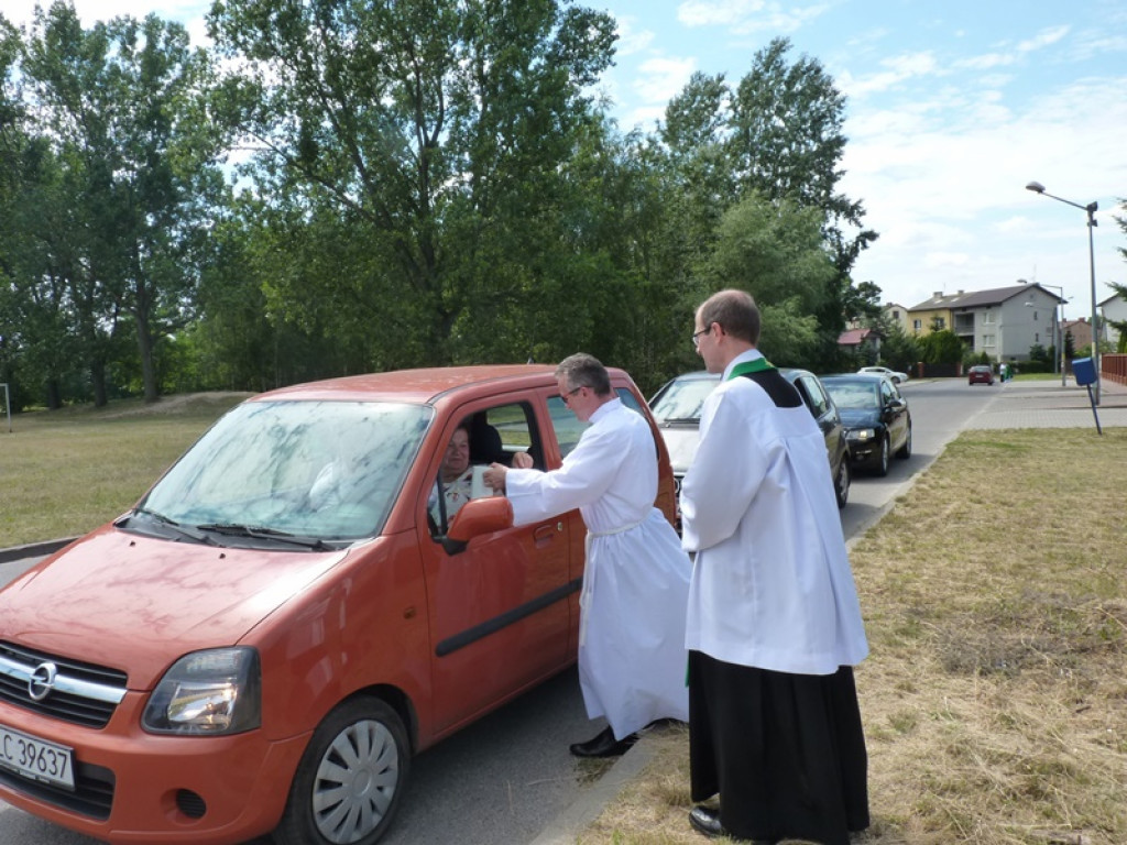 Święcenie pojazdów na Korabce