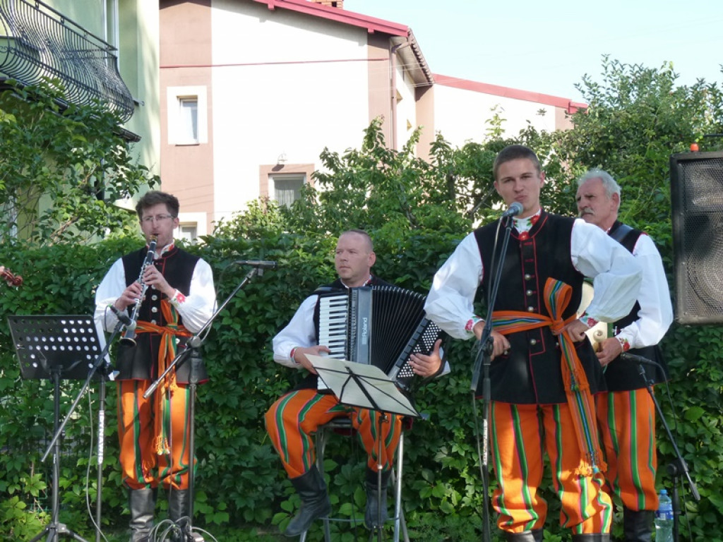 Na ludową nutę pod basztą