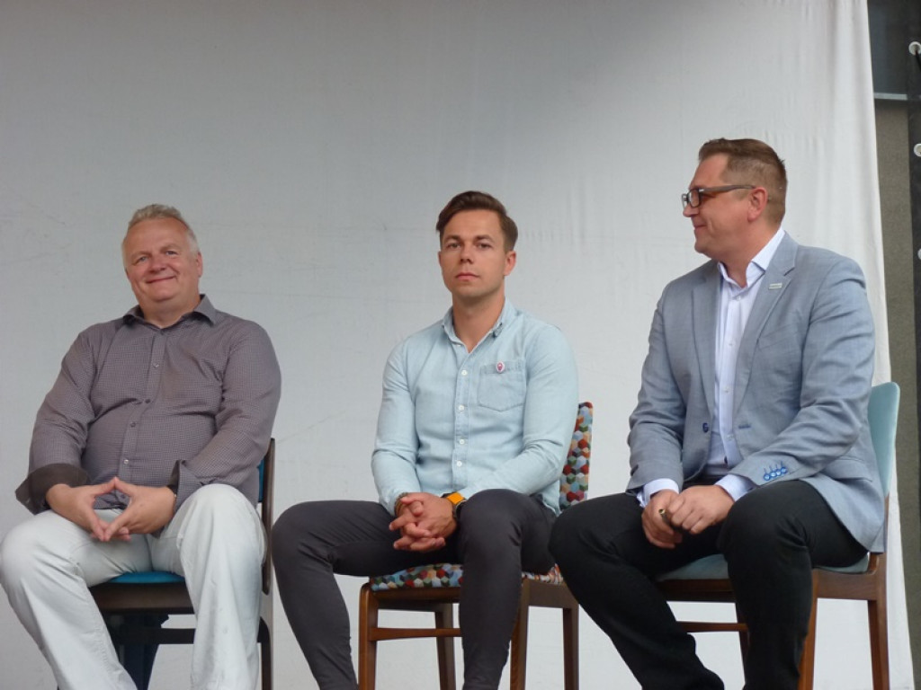 Łowicki Panel Dyskusyjny: W młodych jest siła!
