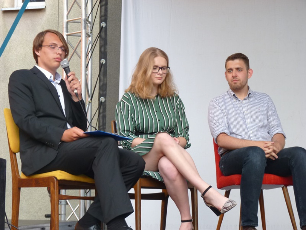 Łowicki Panel Dyskusyjny: W młodych jest siła!