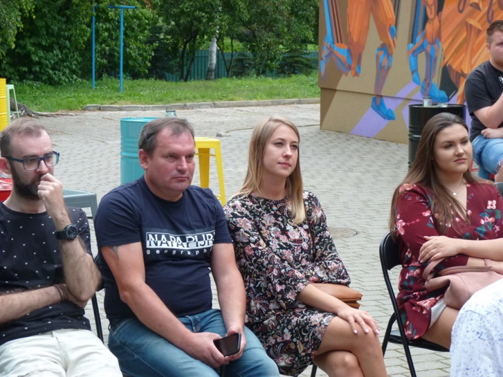 Łowicki Panel Dyskusyjny: W młodych jest siła!