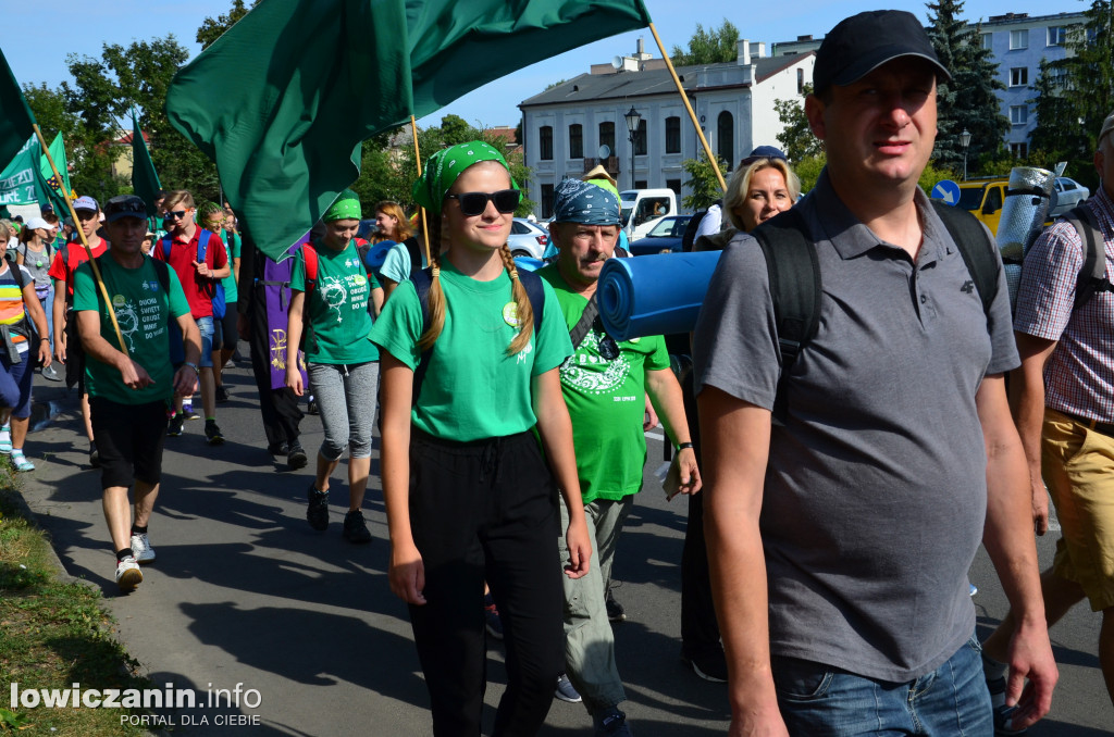 Młodzieżowa pielgrzymka ruszy bez młodzieży