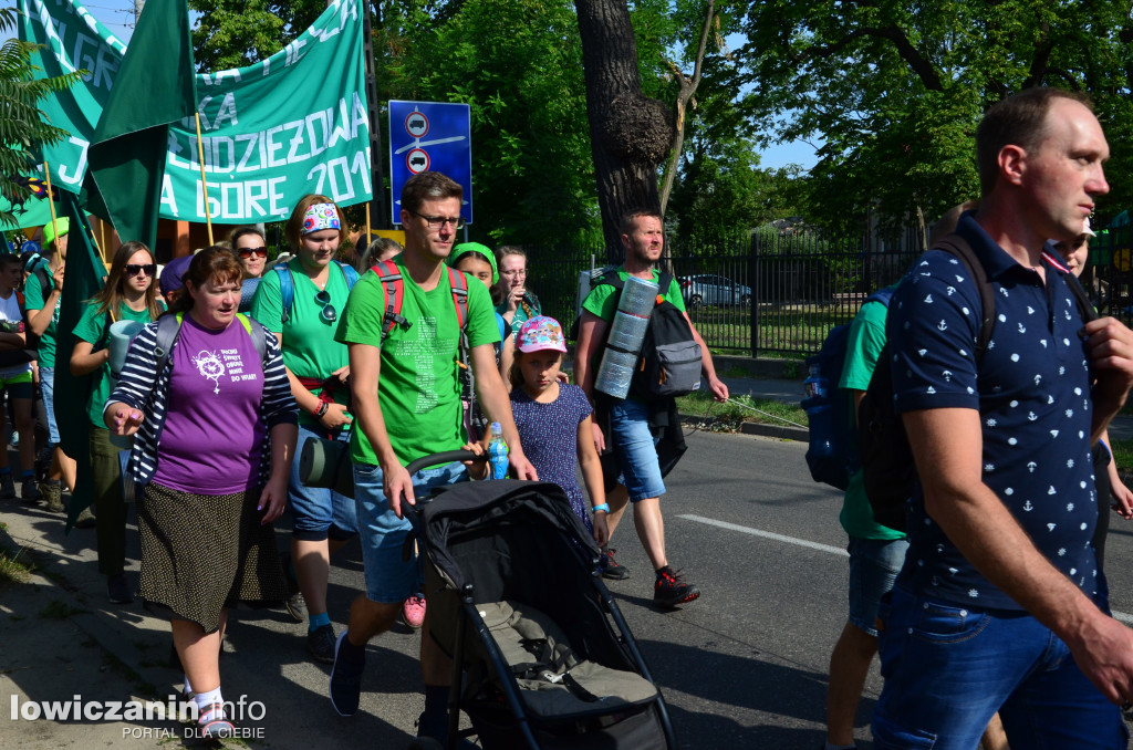 Młodzieżowa pielgrzymka ruszy bez młodzieży