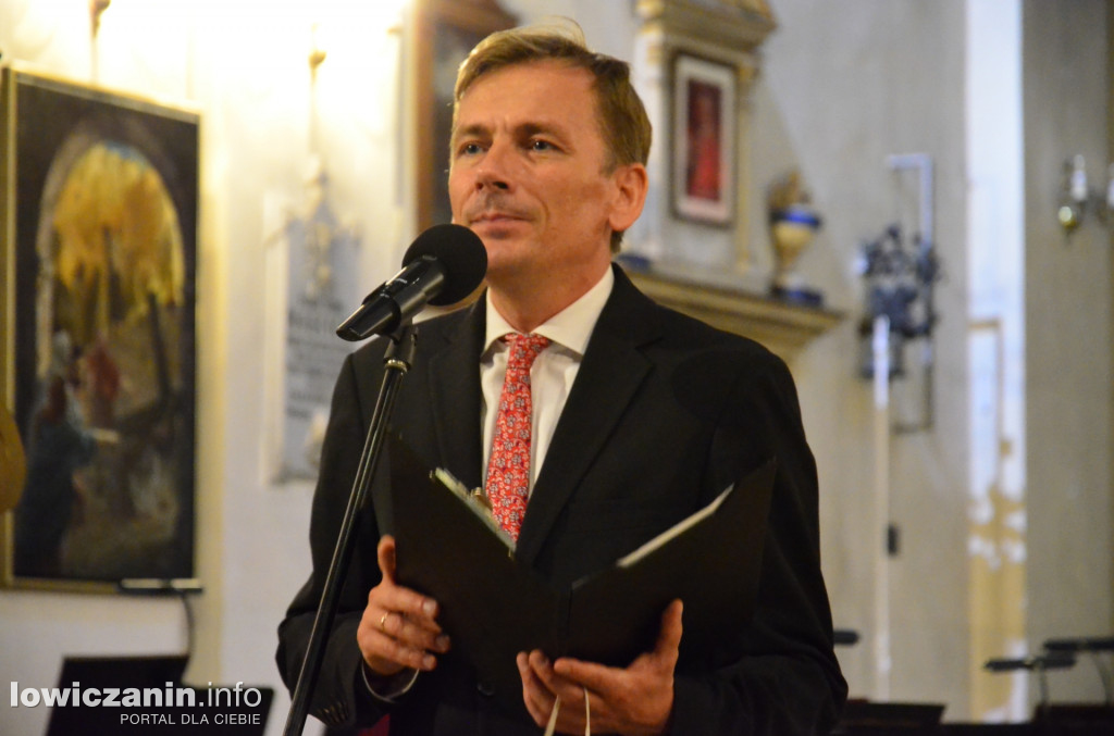 21. Kolory Polski w kościele pijarskim