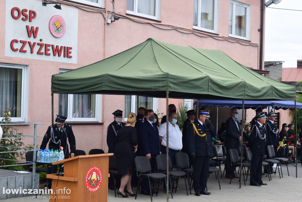 Poświęcenie samochodu OSP w Czyżewie