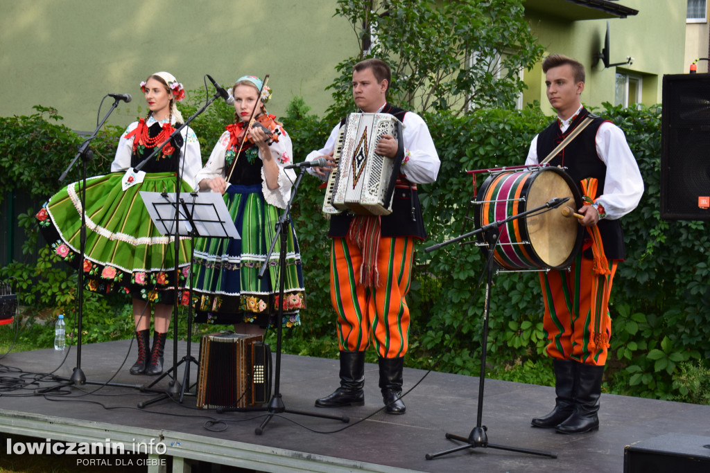 Wystawa A. Hablewskiego i koncert przy baszcie