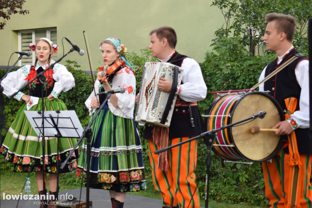 Wystawa A. Hablewskiego i koncert przy baszcie