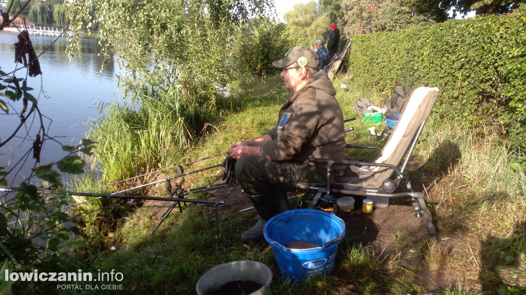 Zawody wędkarskie w Głownie