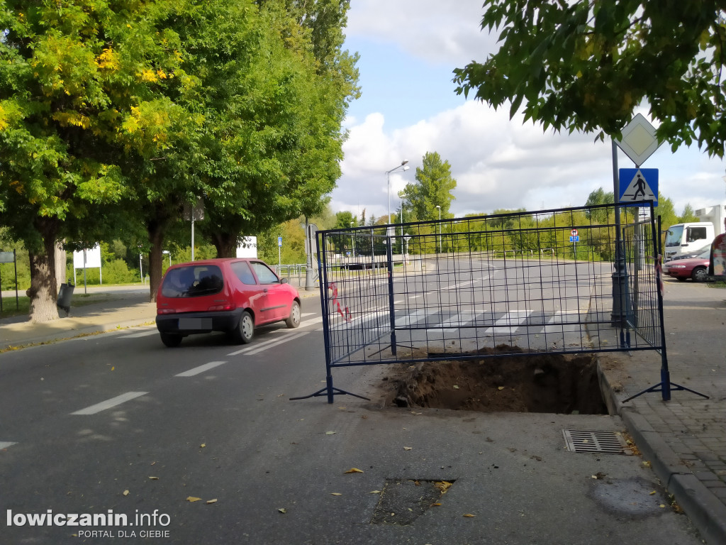 Wykop na ulicy Mostowej
