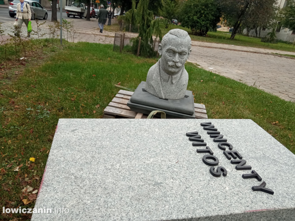 Pomnik Wincentego Witosa stanie dziś w Łowiczu