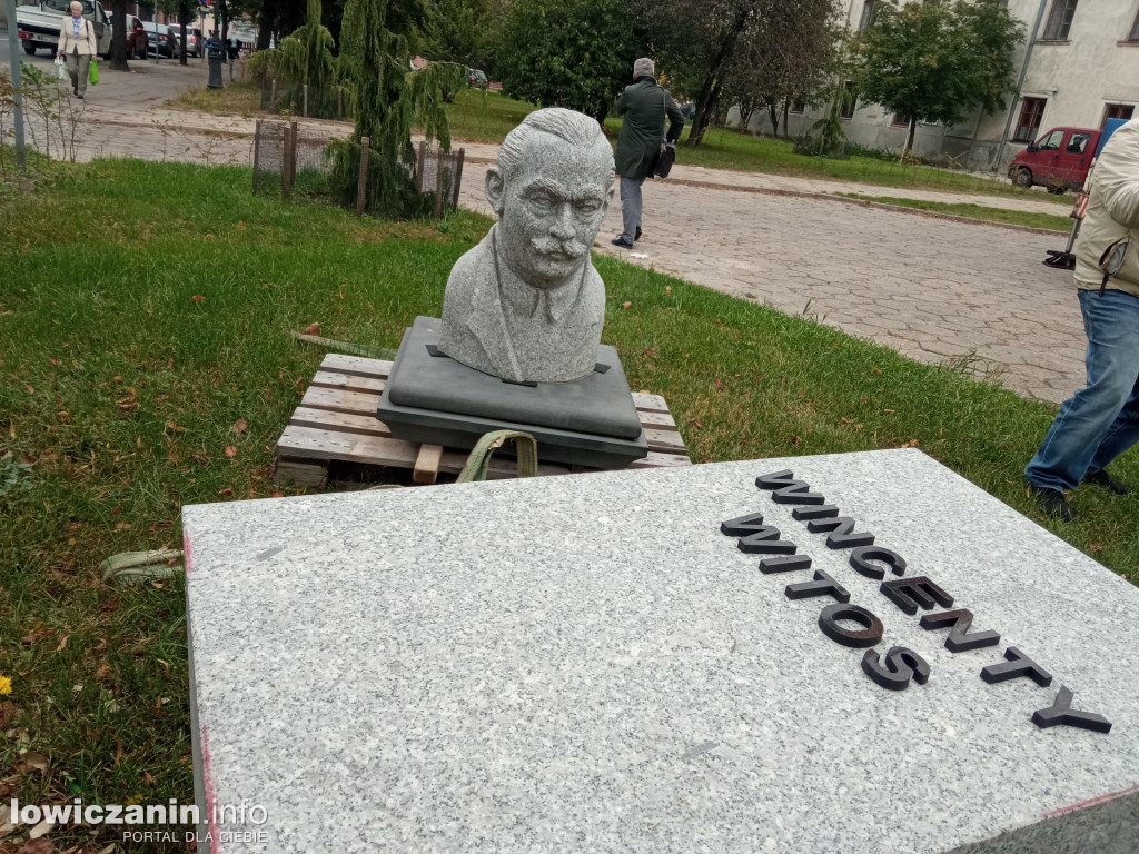 Pomnik Wincentego Witosa stanie dziś w Łowiczu