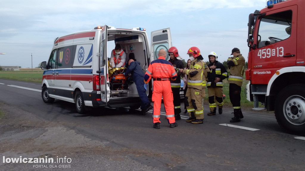 Wypadek w Karsznicach, kierowca skutera w szpitalu