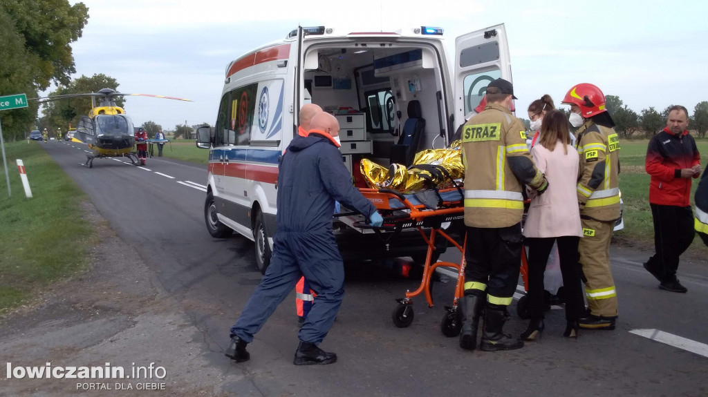 Wypadek w Karsznicach, kierowca skutera w szpitalu