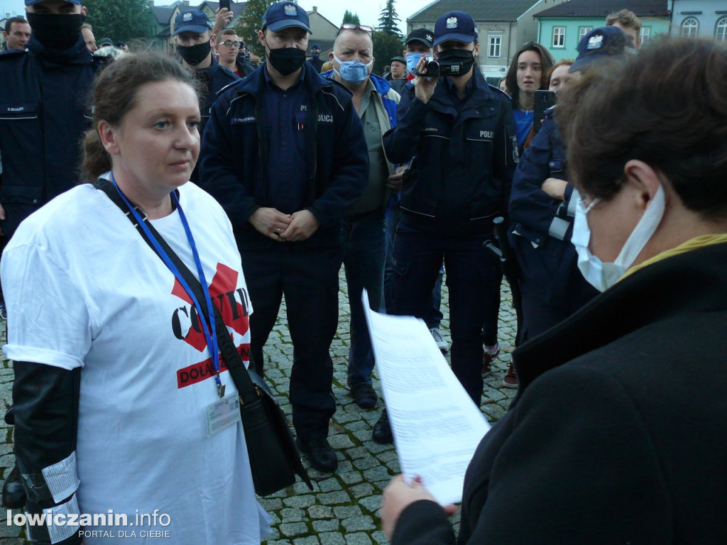 Zgromadzenie antycovidowców