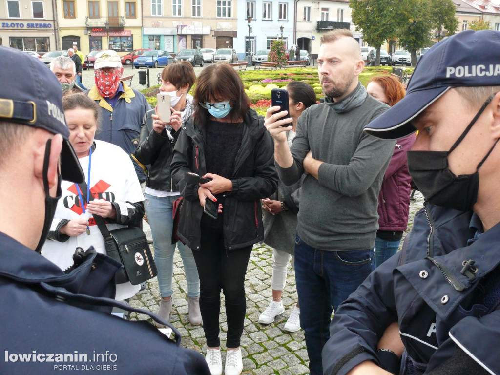 Zgromadzenie antycovidowców