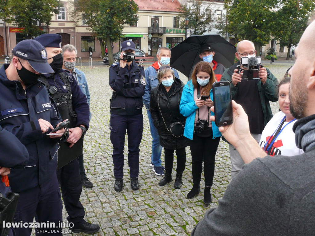 Zgromadzenie antycovidowców