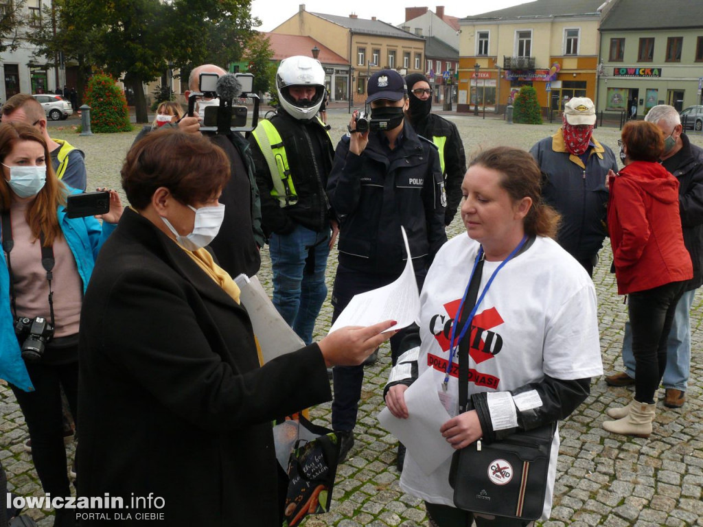 Zgromadzenie antycovidowców