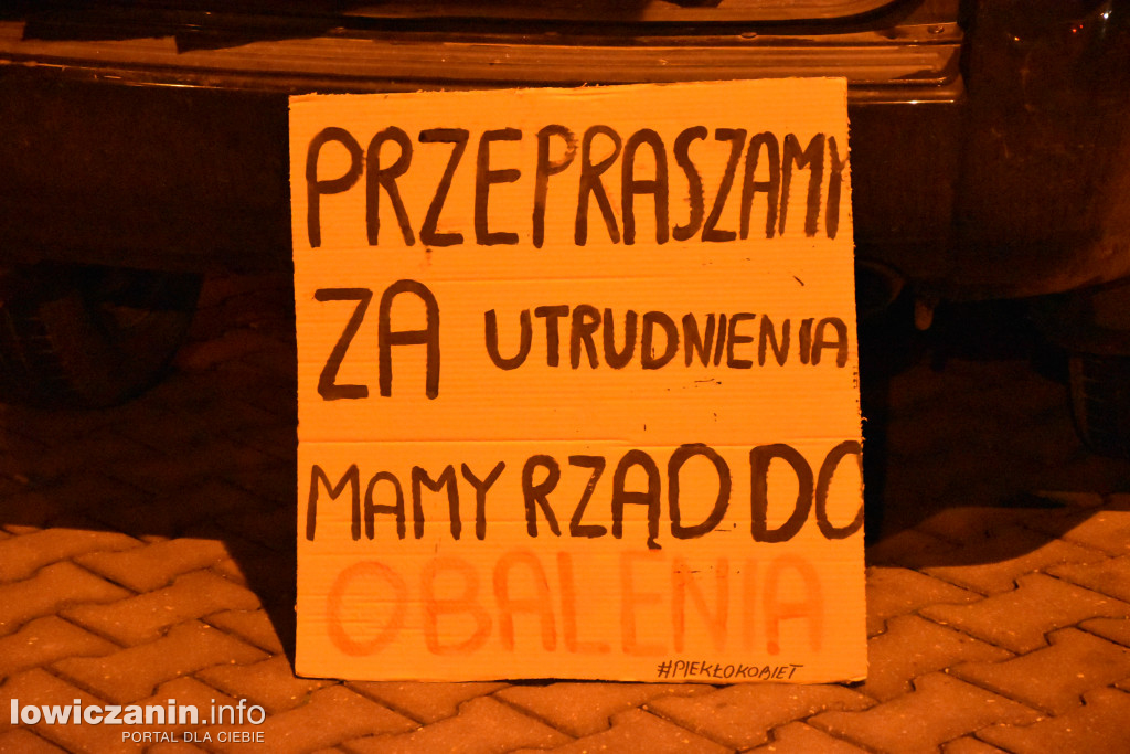 Zmotoryzowany protest przejechał ulicami Łowicza