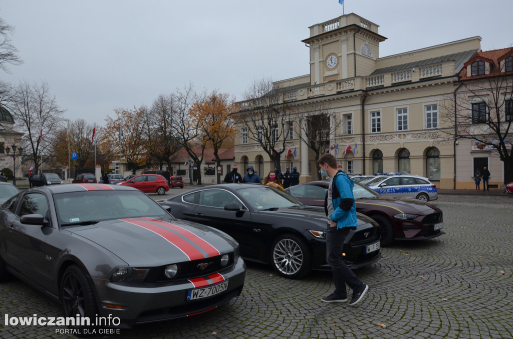 Mustangi na Starym Rynku