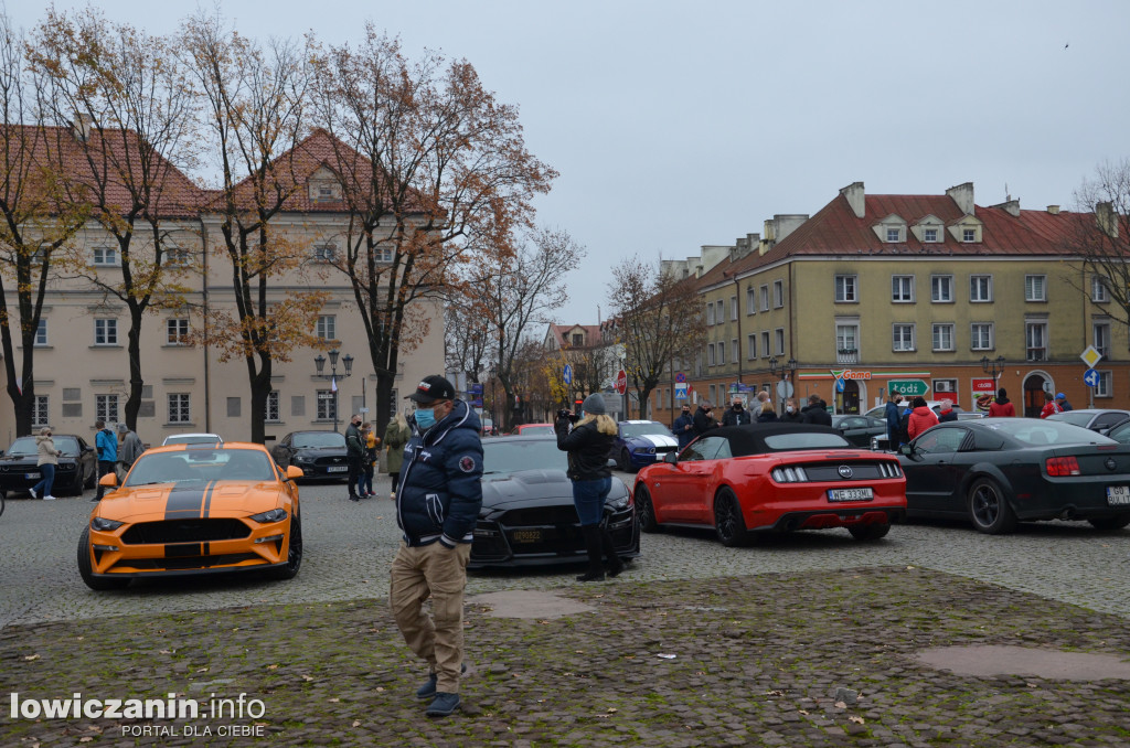 Mustangi na Starym Rynku