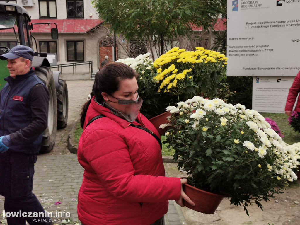 Kwiaty rozchodzą się w mgnieniu oka