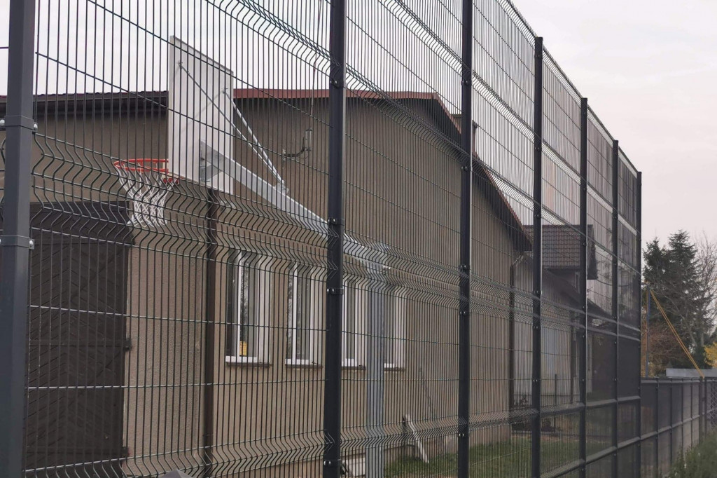 Mieszkańcy Klewkowa mogą już grać w koszykówkę