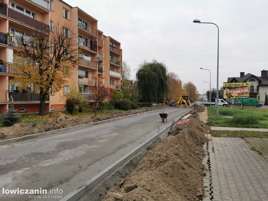 Postępują prace na ul. Młodzieżowej