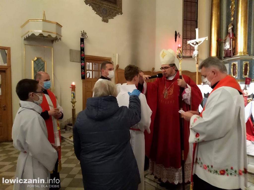 Trwają bierzmowania w łowickich kościołach