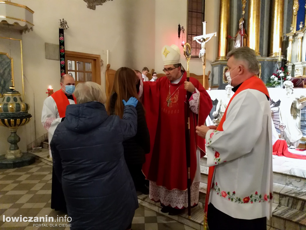 Trwają bierzmowania w łowickich kościołach