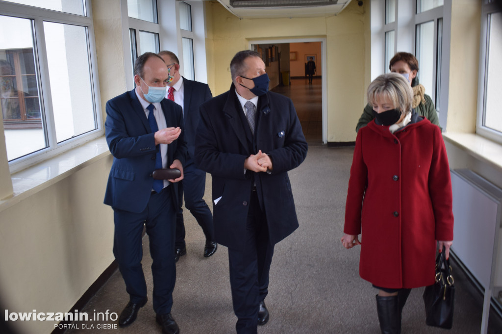 Konferencja w ZSP nr 1 z udziałem kuratora oświaty