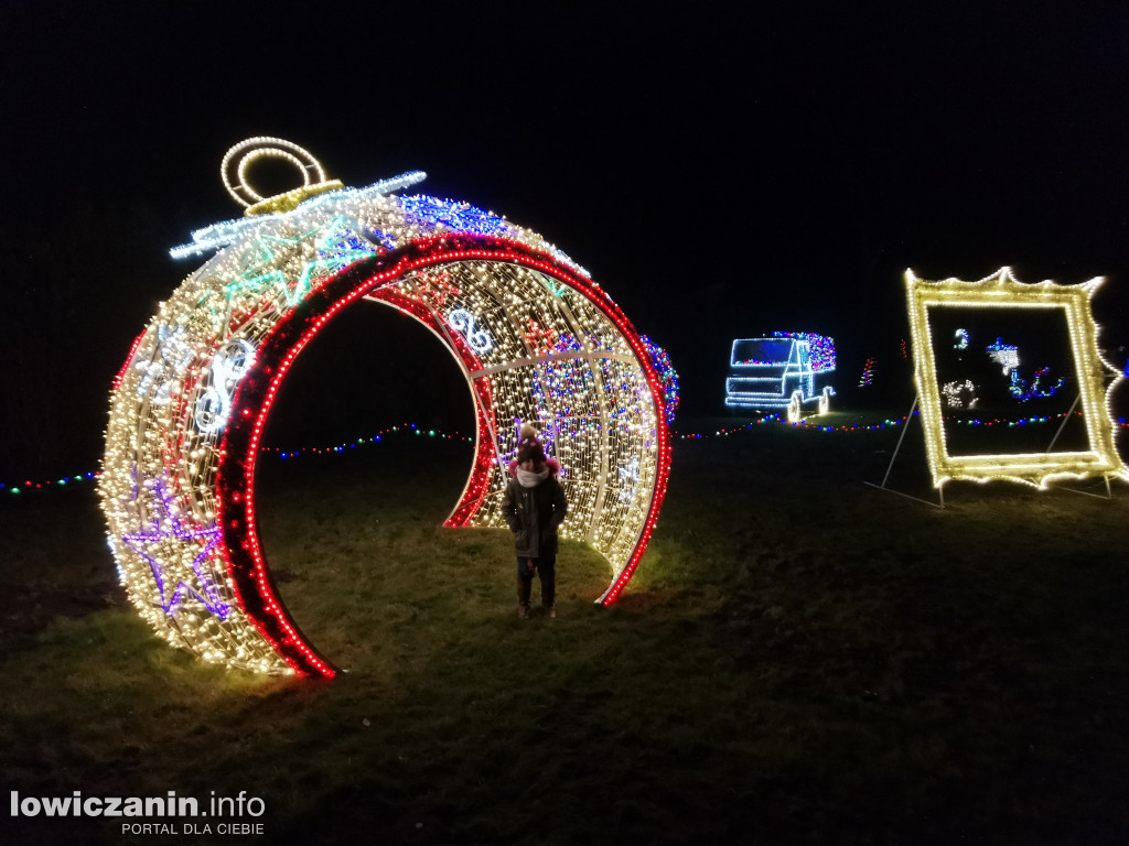 Piękne iluminacje świąteczne przy ul. Małszyce
