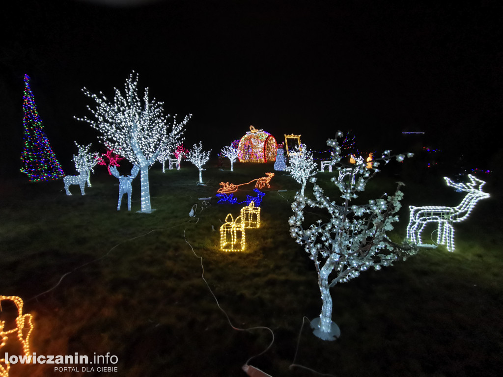 Piękne iluminacje świąteczne przy ul. Małszyce