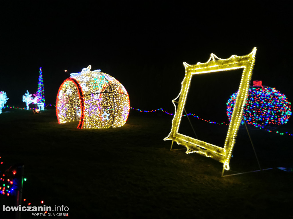 Piękne iluminacje świąteczne przy ul. Małszyce