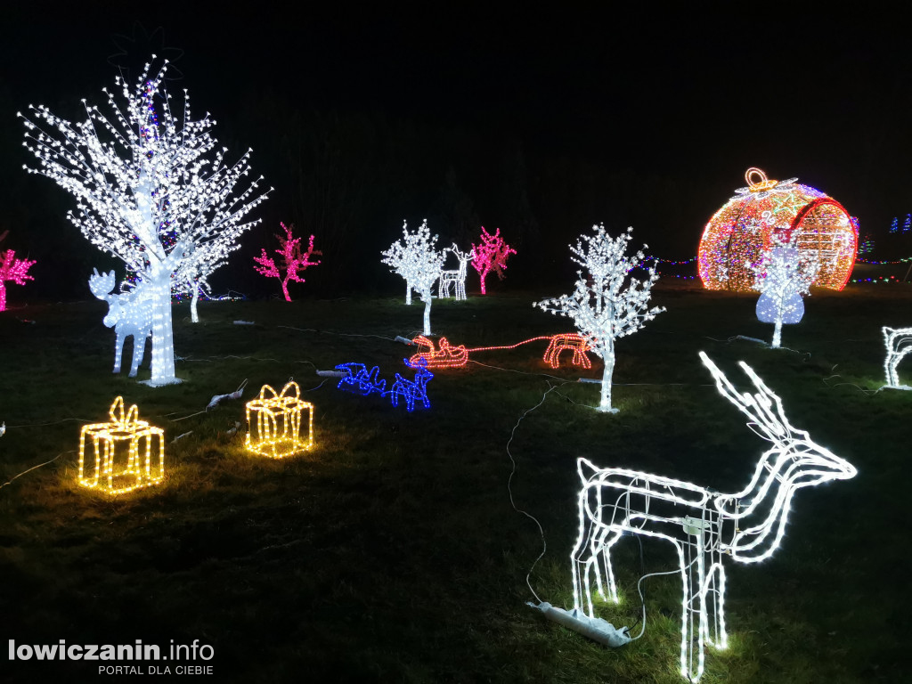 Piękne iluminacje świąteczne przy ul. Małszyce
