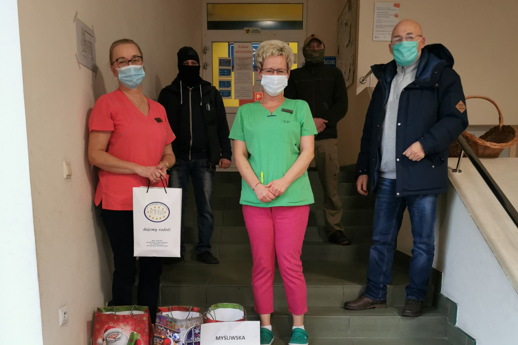 Myśliwska paczka dla małych pacjentów szpitala