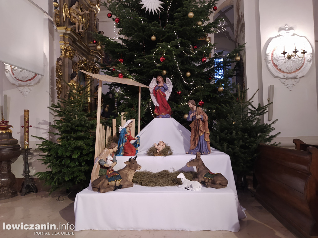 Szopki w łowickich kościołach